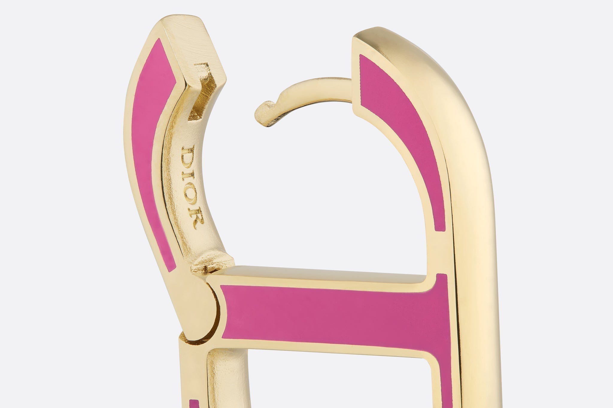 18K CD 30 Montaigne Rani Pink Earrings