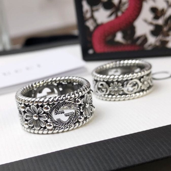 GG Interlocking G Flowers Ring