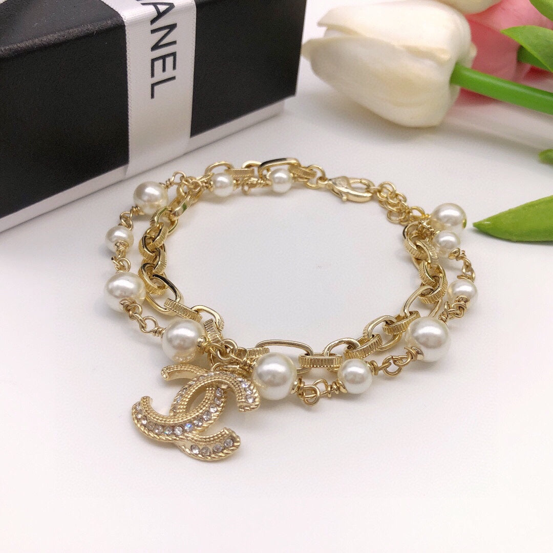 18K CC Pearl Chain Bracelet
