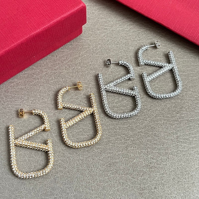 18K Vlogo Diamond Earrings