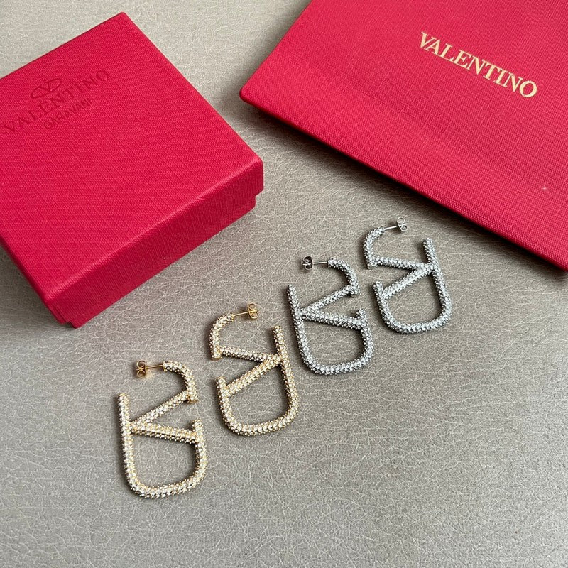 18K Vlogo Diamond Earrings