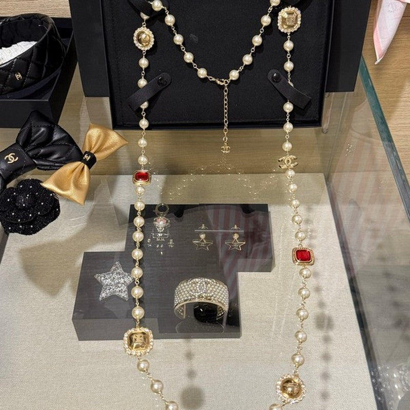 18K CC Long Pearl Red Crystals Necklace