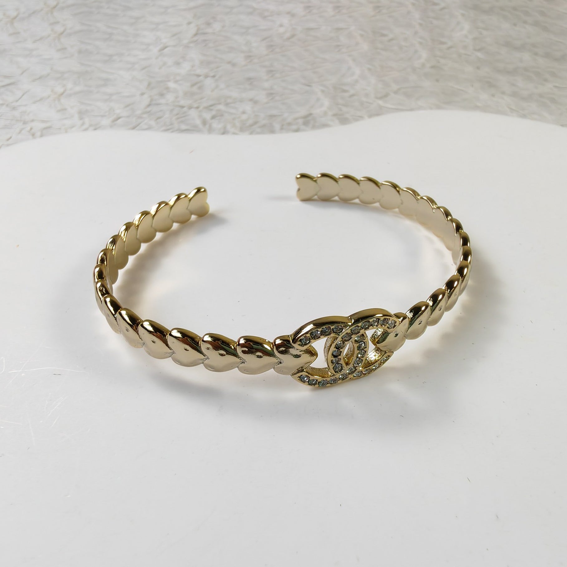 18K CC Diamonds Cuff Bracelet