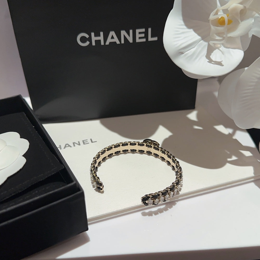18K CC Cuff Strass Open Bracelet