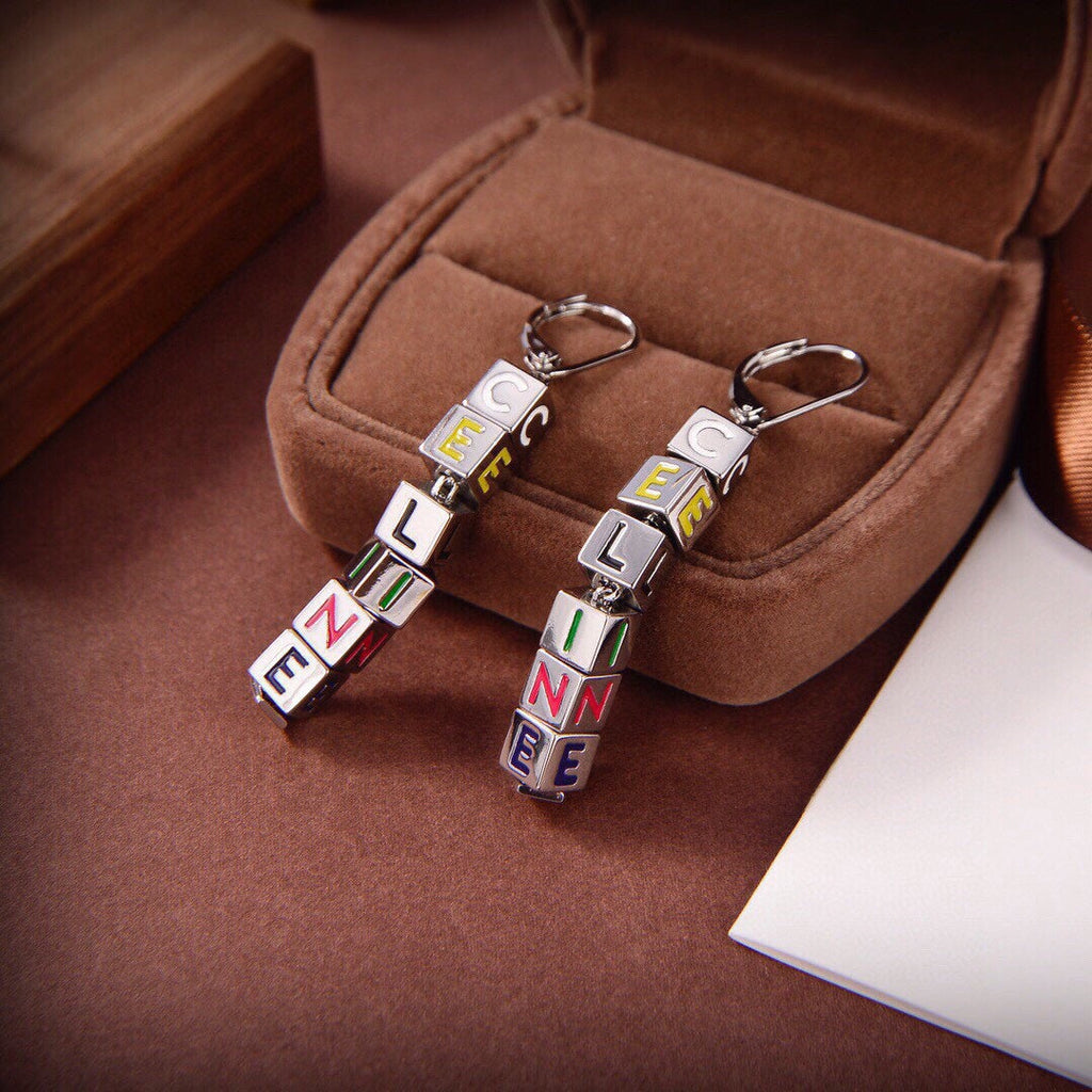 18K Triomphe Script Cube Earrings