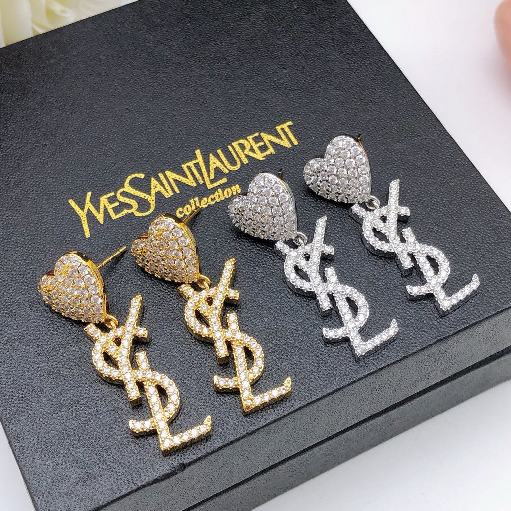 18K Saint Heart Diamonds Earrings