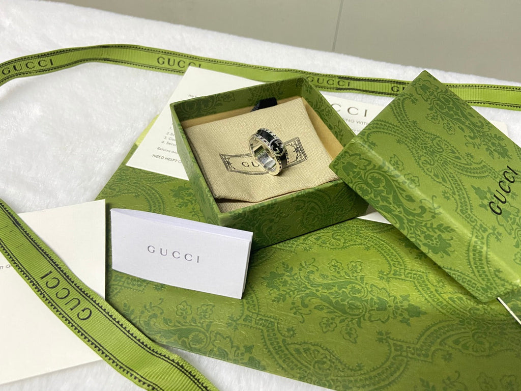 GG Interlocking G Black Enamel Ring